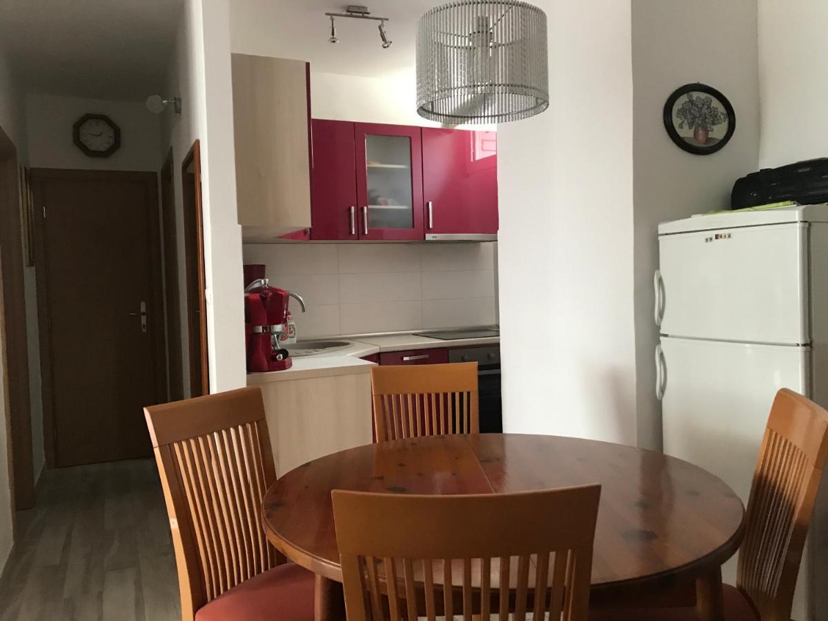 Priko Cetine Apartment Omis Luaran gambar